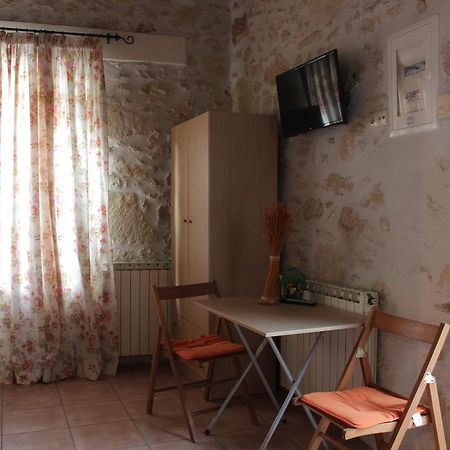 Artemisia Traditional Home Choudetsi Esterno foto